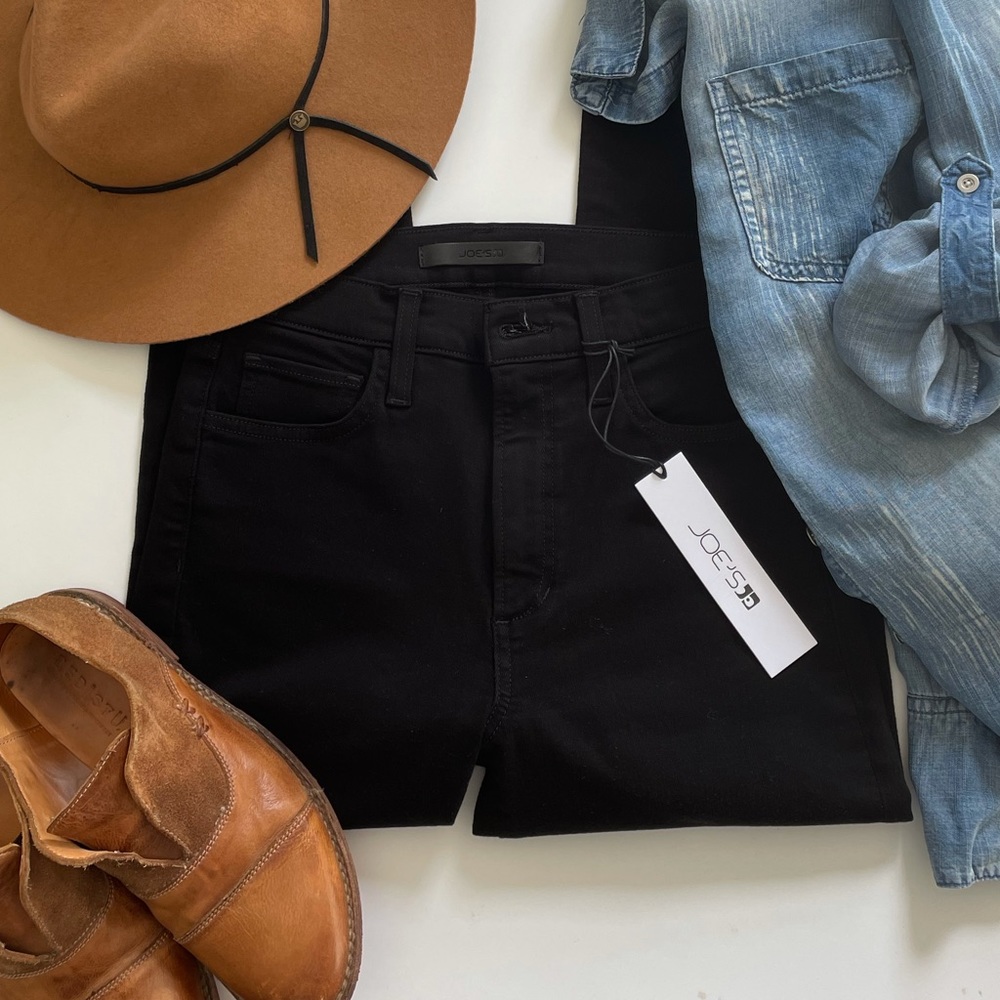 Joe’s jeans “ the Charlie” NWT